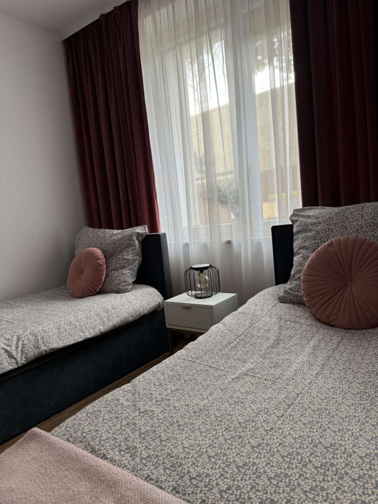 Dawna Mleczarnia Apartamenty Sosnowy Nowa Ruda Exterior foto